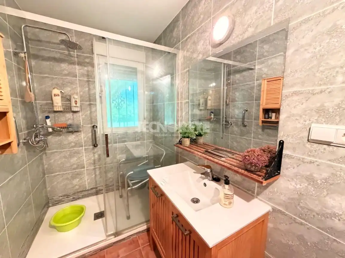 Bathroom of Houses for sale in San Román de los Montes  with Air Conditioner and Heating