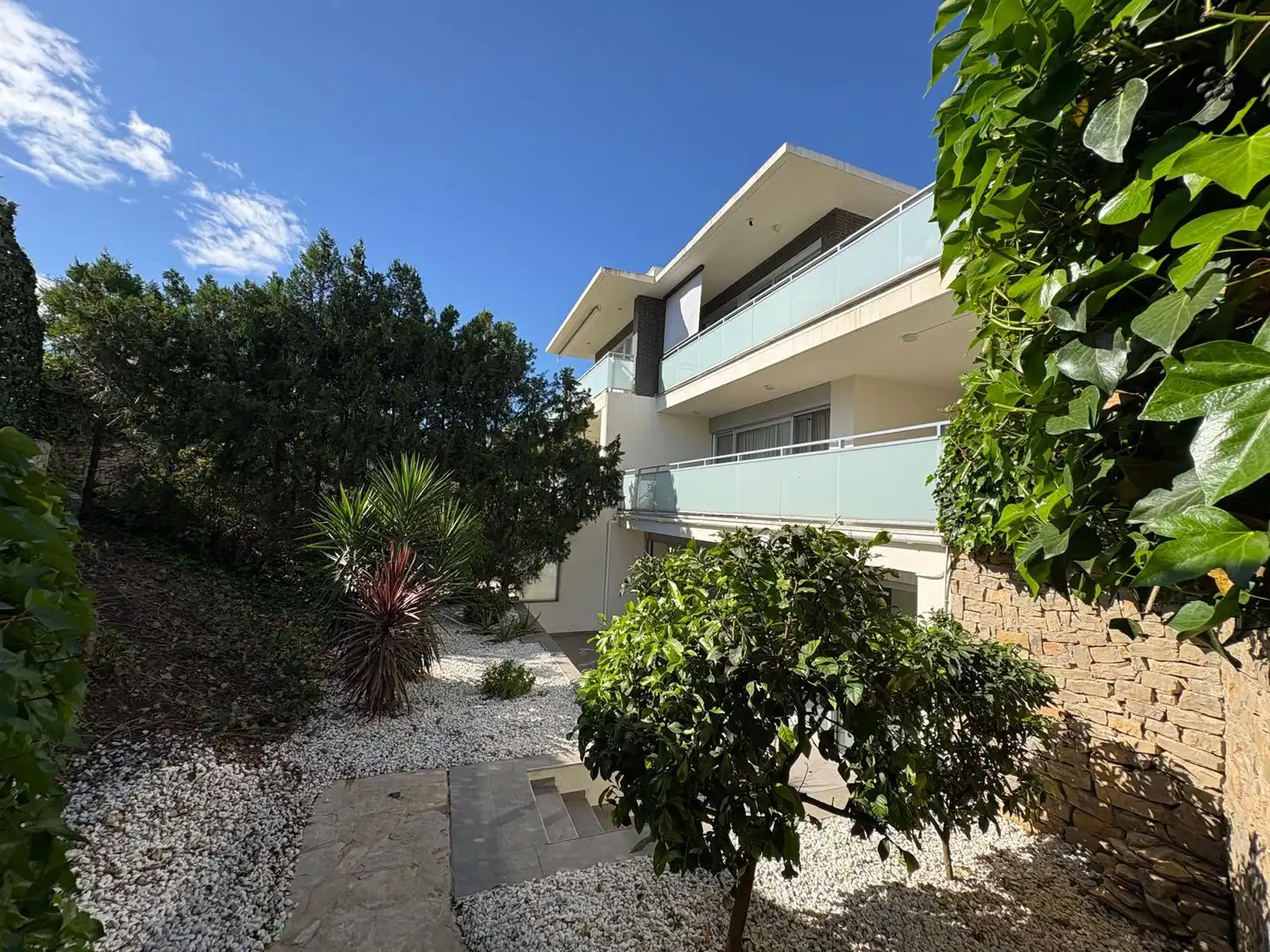 Vista exterior de Casa o chalet en venta en Chiva con Aire acondicionado, Calefacción y Jardín privado