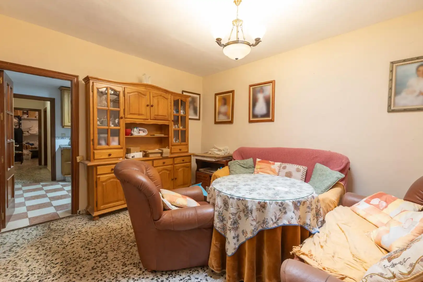 Wohnzimmer von Gebäude zum Verkauf in La Zubia Ciudad