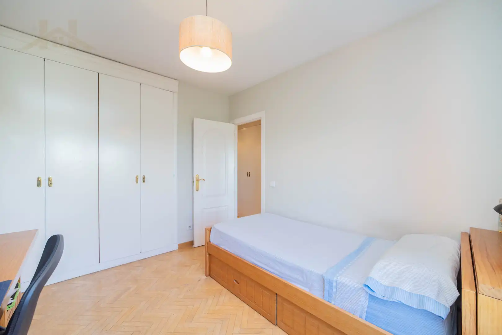 Schlafzimmer von Wohnung zum Verkauf in Alcobendas mit Klimaanlage, Heizung und Parkett