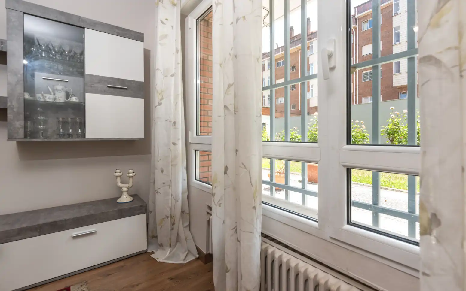 Bedroom of Flat for rent in Oviedo   with Heating, Parquet flooring and Terrace