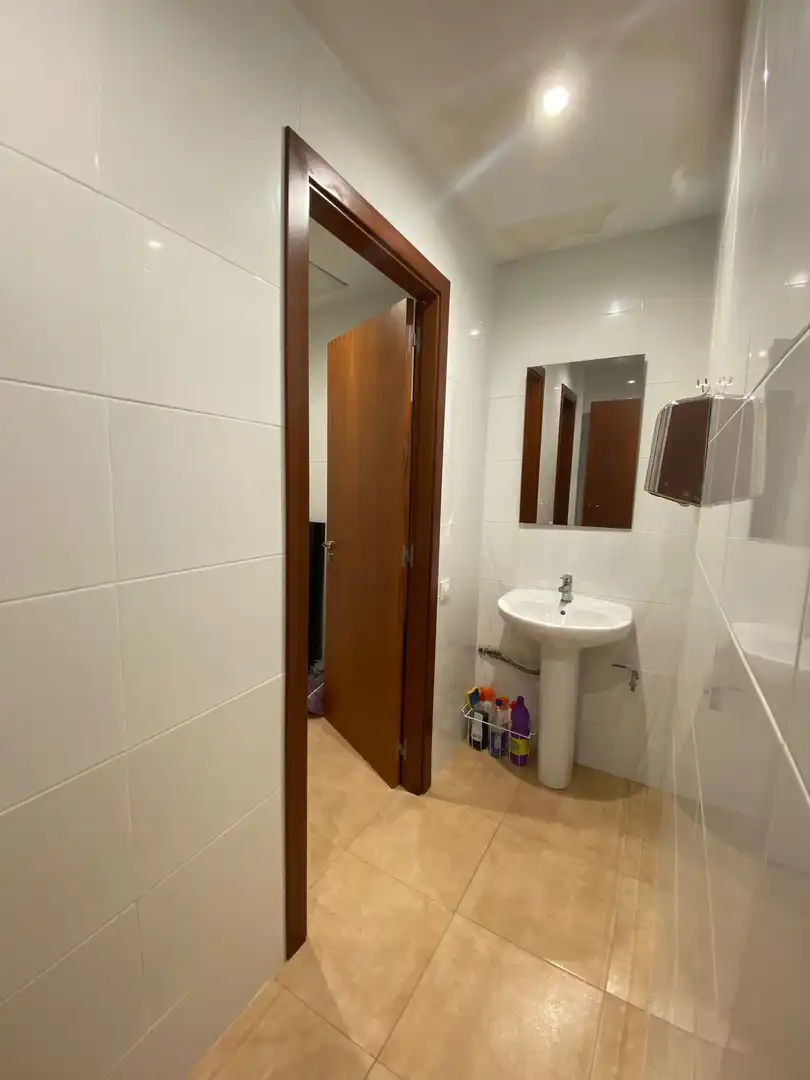 Bany de Local en venda en L'Hospitalet de Llobregat