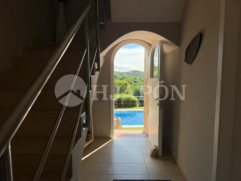 House or chalet for sale in Alella  with Heating, Private garden and Terrace