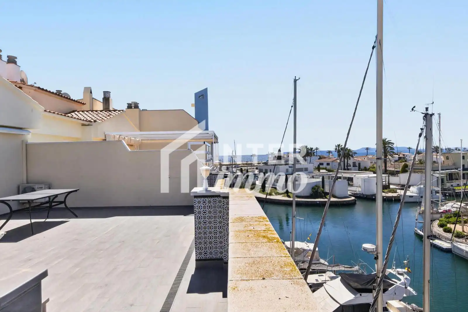 Apartamento con piscina en venta en Calle CAVALL DE MAR 42, imagen 2