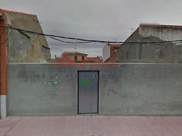 Terreny residencial en venda a Benavente