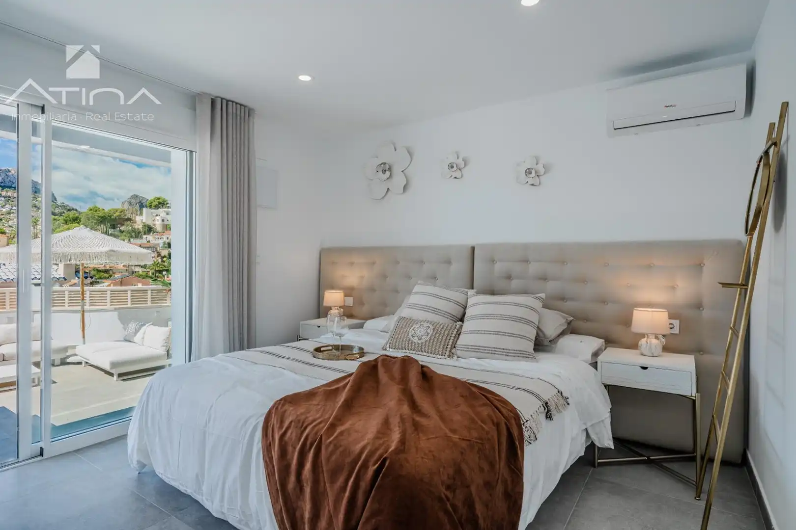 Dormitori de Casa o xalet en venda en Calpe / Calp amb Aire condicionat, Calefacció i Jardí privat