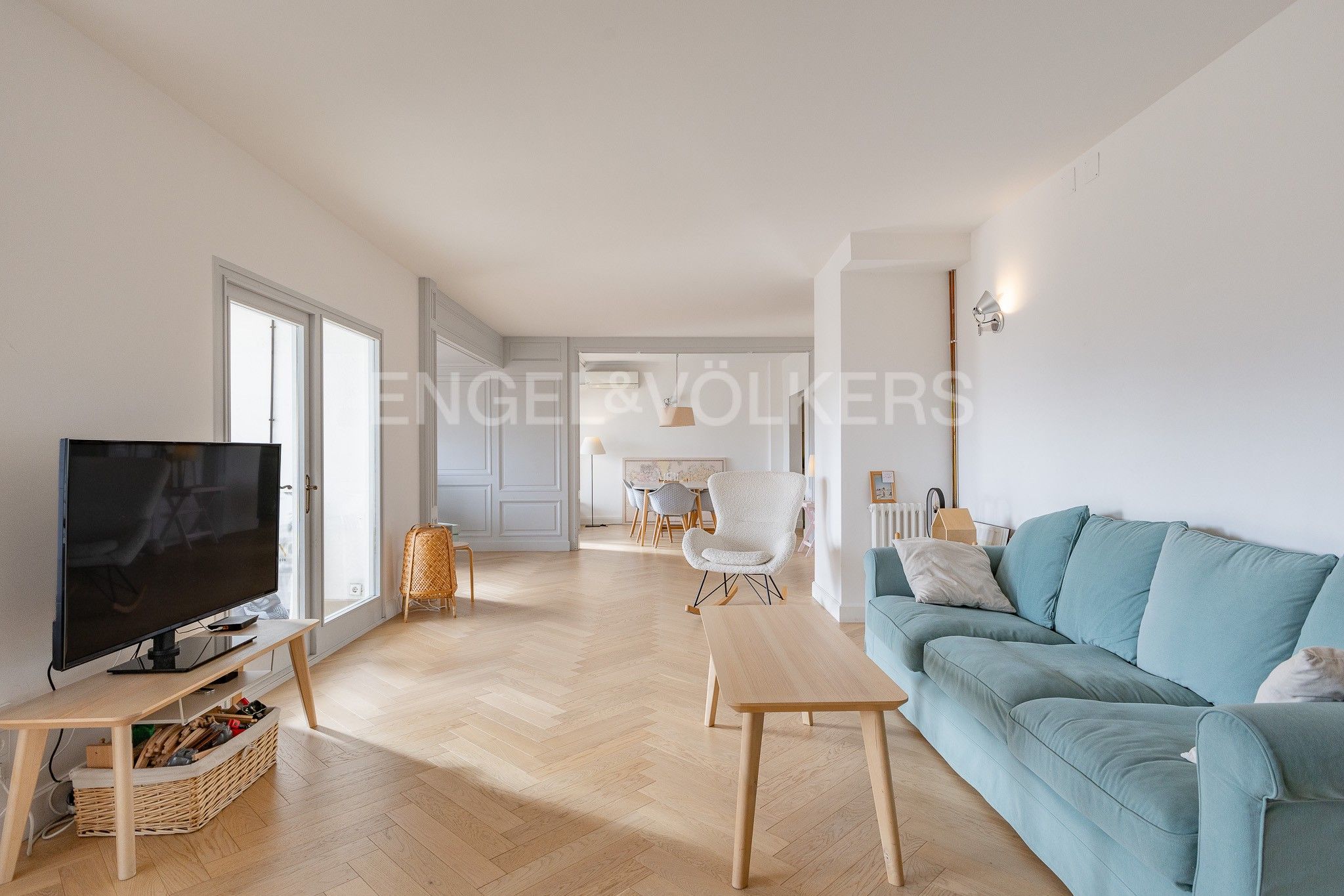 Living room of Apartment for sale in Sabadell  with Air Conditioner, Heating and Terrace