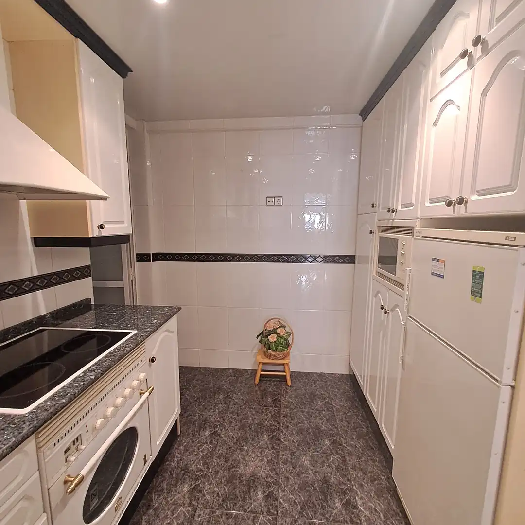 Kitchen of Flat for sale in Can Gili