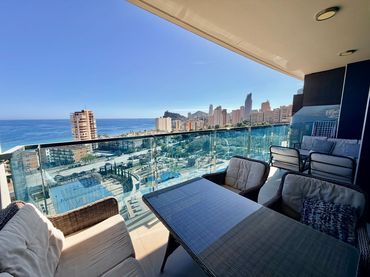 Appartement compact avec piscine à vendre à Playa de Poniente