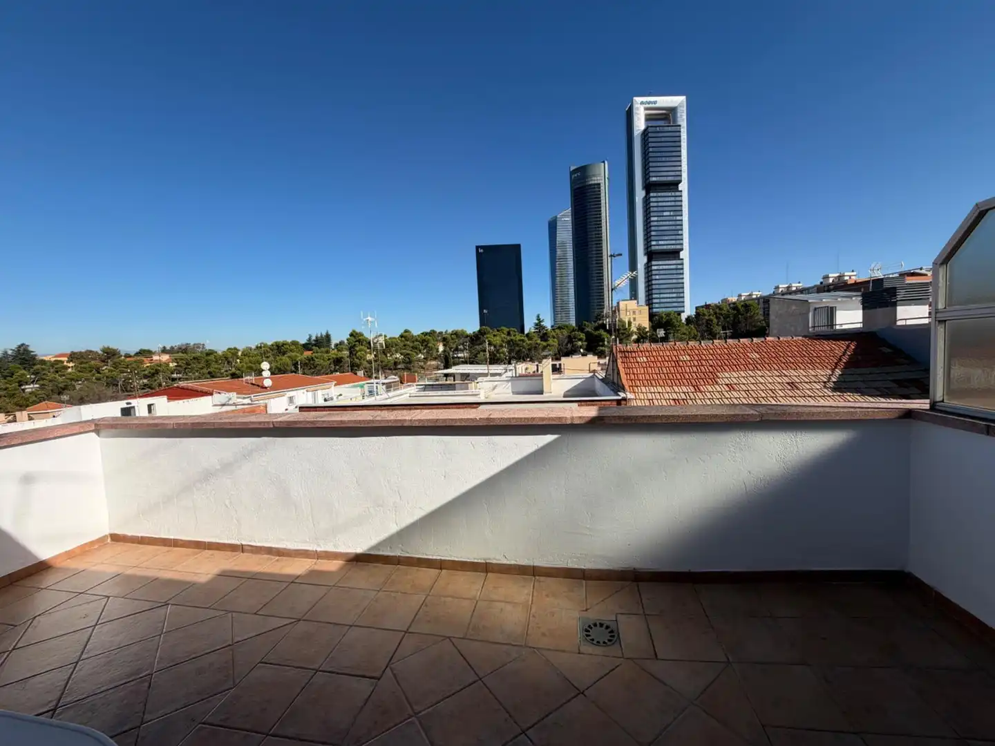 Penthouse zur Miete in Tetuán