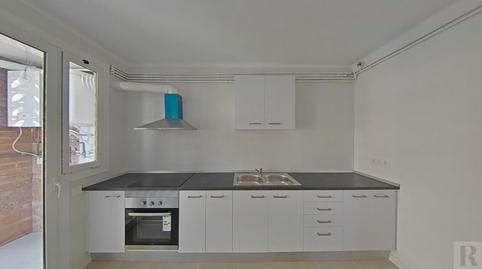 Foto 3 de Piso en venta en Av Rafael Casanova, Serra d'en Camaró, Sabadell