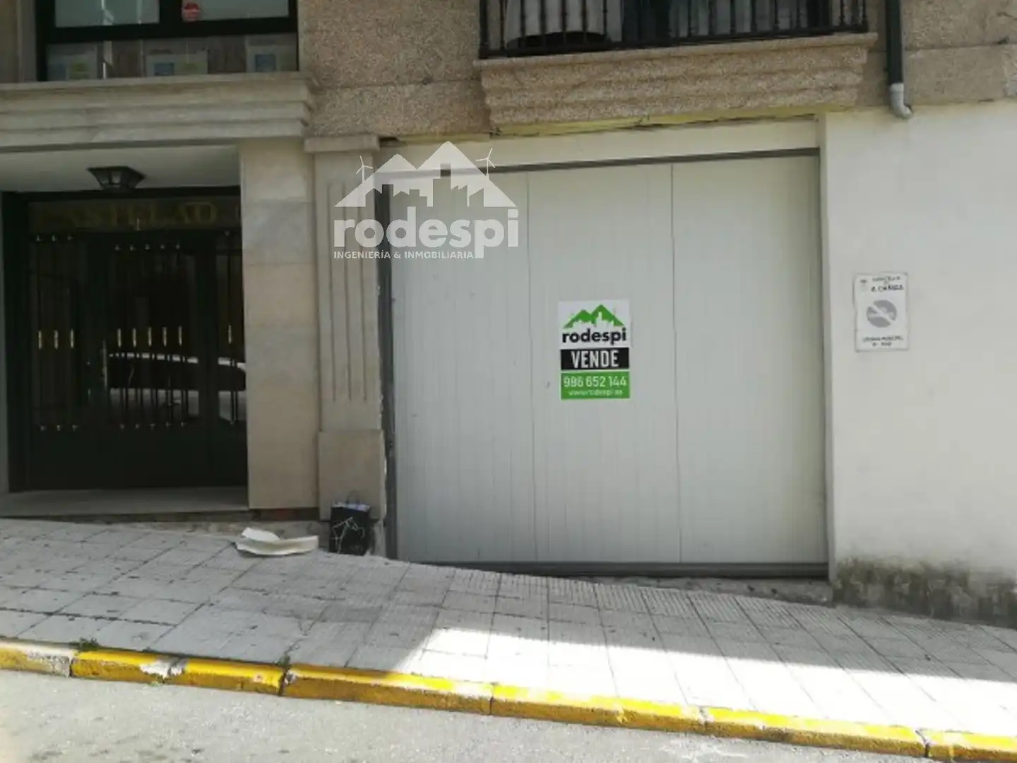 Local comercial en venda a A Cañiza, imagen 2