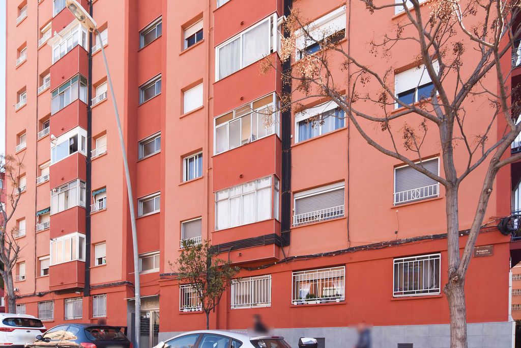 Exterior view of Flat for sale in Badalona