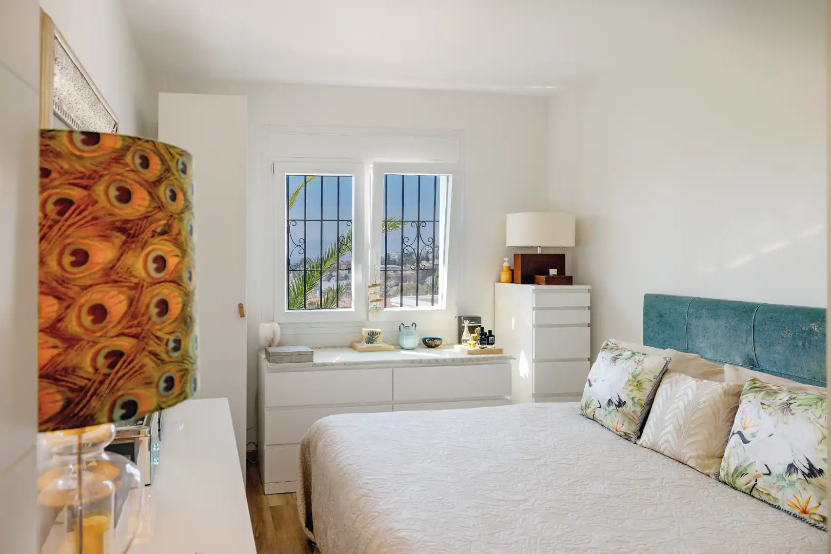 Dormitori de Casa o xalet en venda en Málaga amb Aire condicionat, Calefacció i Jardí privat