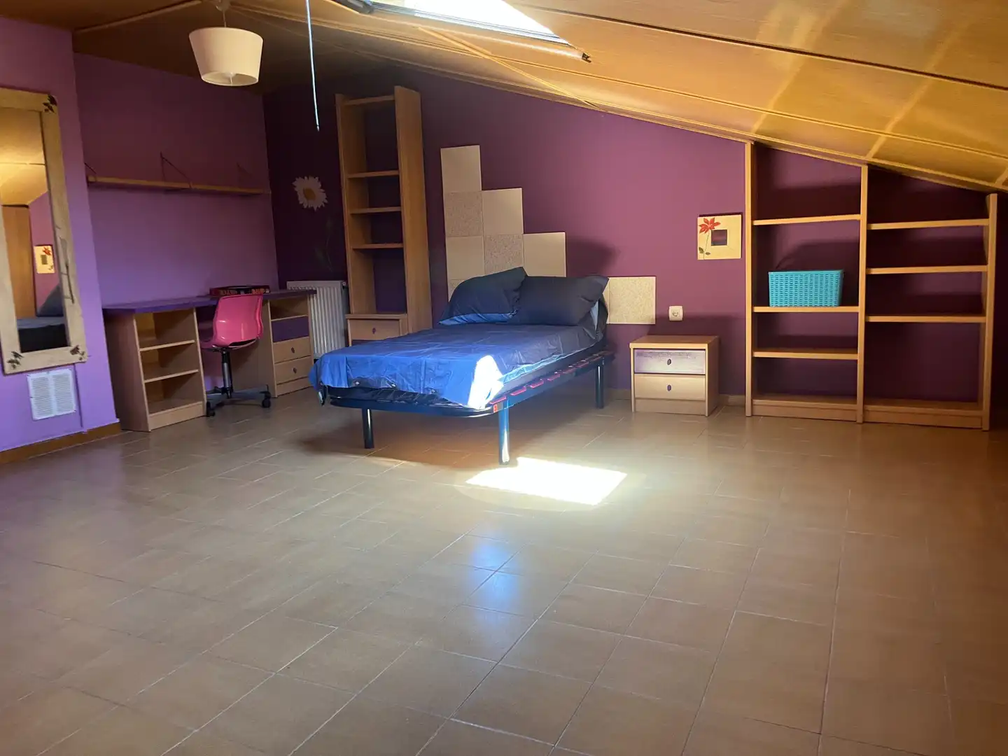 Dormitori de Casa adosada en venda en Monterrubio de Armuña amb Calefacció, Jardí privat i Parquet