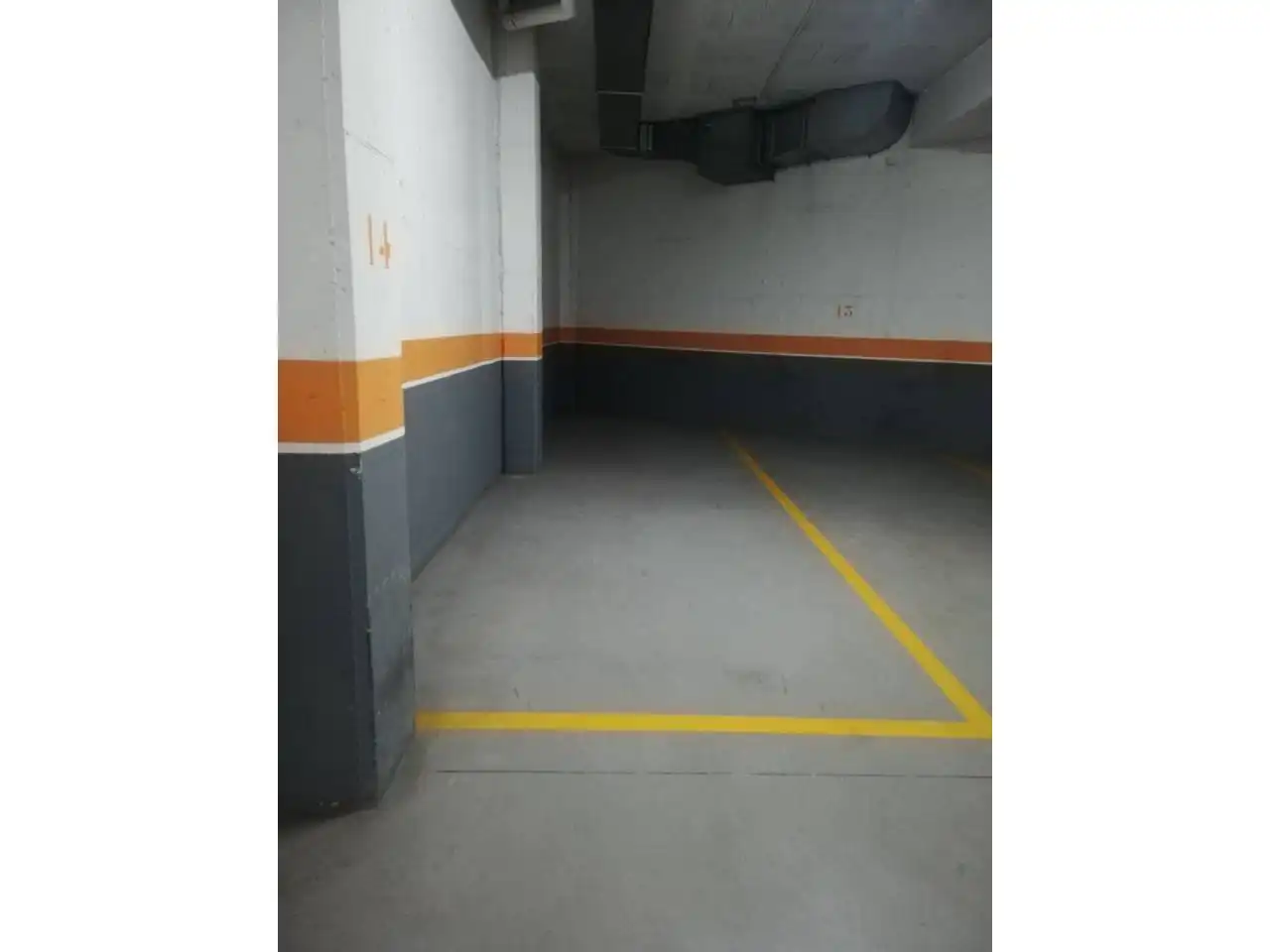 Individual with lift to rent in Matadepera
