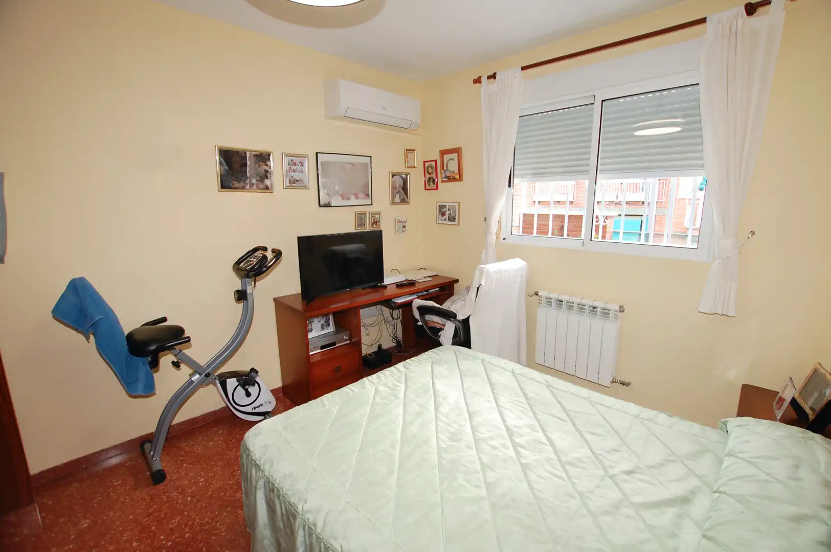 Habitación de Ático en venta en Granada