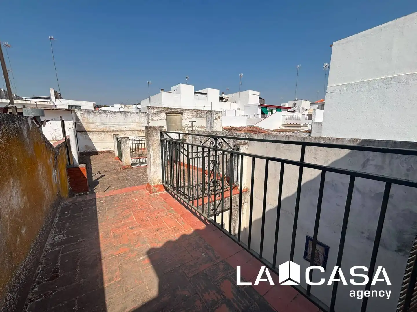 Exterior view of Houses for sale in Vista Azul - Consolación 