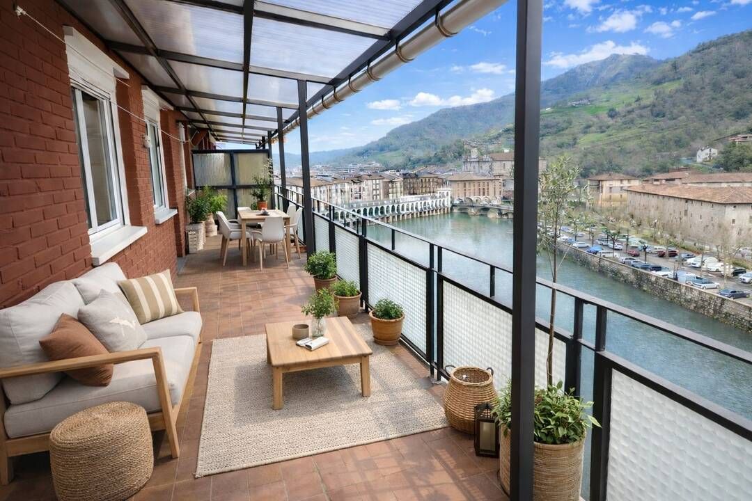 Terrassa de Pis en venda en Tolosa amb Calefacció, Terrassa i Balcó