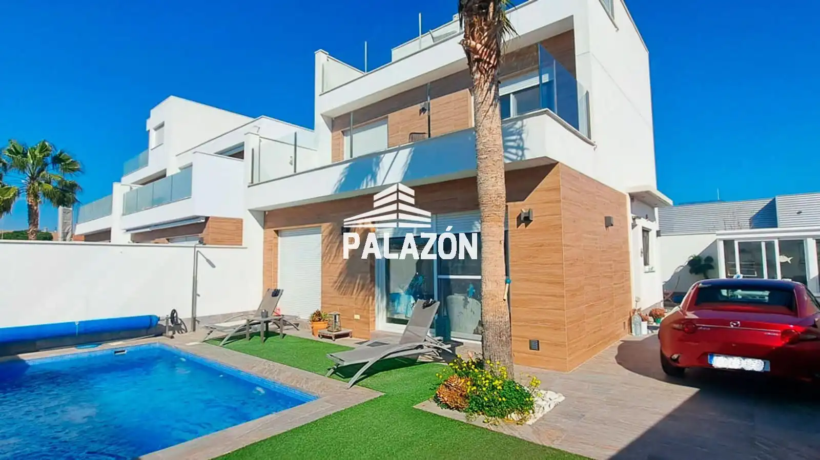 Chalet con piscina en venta en N/A