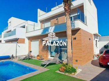 Villa mit Pool zum Verkauf in N/A