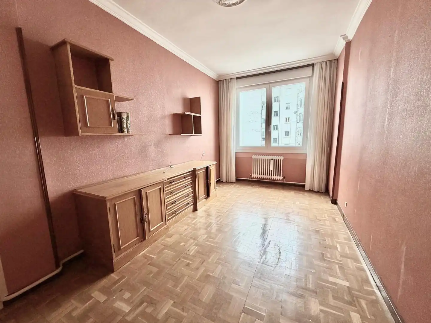 Habitación de Piso en venta en  Pamplona / Iruña con Calefacción
