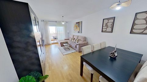 Foto 2 de Apartament de lloguer a San Alberto - La Alcubilla - Florisol, Málaga Capital