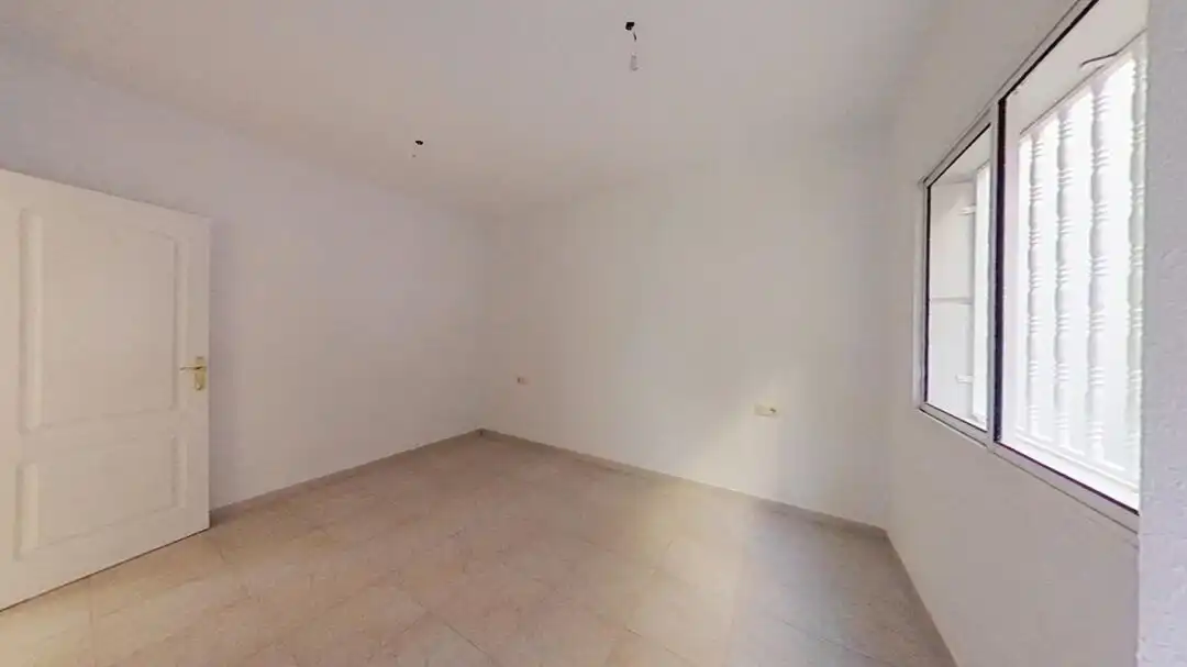 Flat for sale in Arona