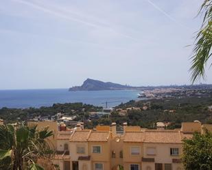 Vista exterior de Casa adosada de lloguer en Altea amb Aire condicionat, Calefacció i Jardí privat