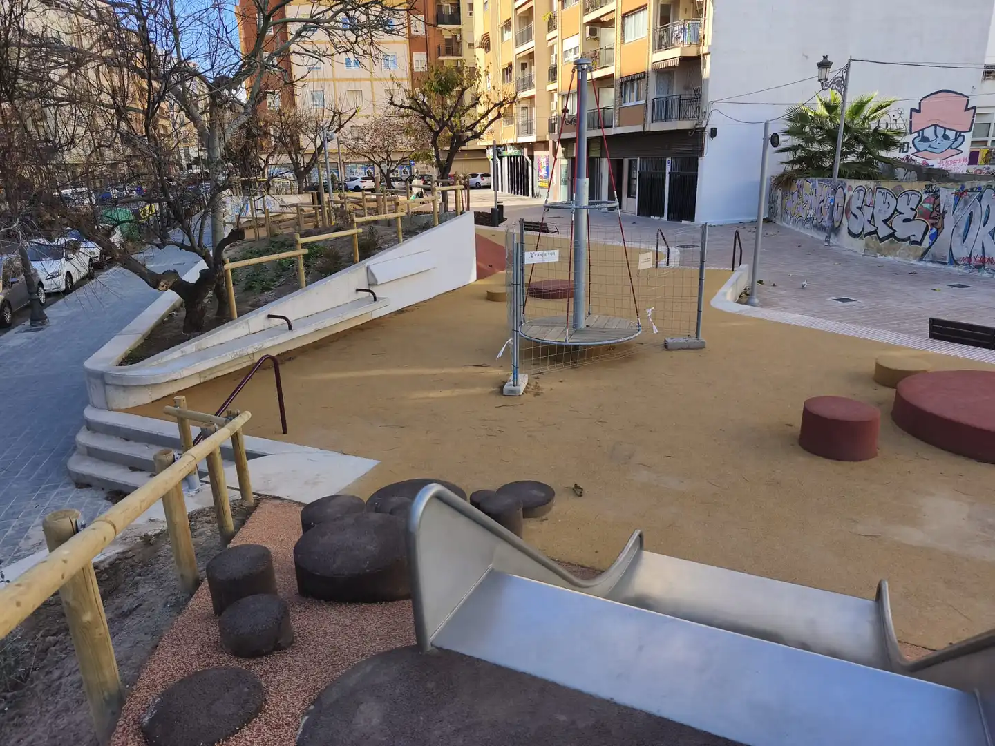Parkplatz von Wohnung zum Verkauf in Valencia mit Abstellraum und Ofen