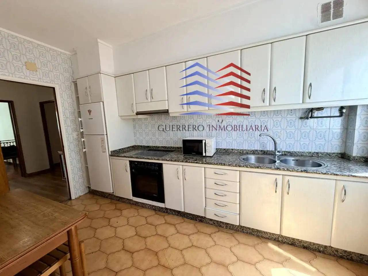 Küche von Wohnung zur Miete in Ourense Capital  mit Heizung, Möbliert und Balkon