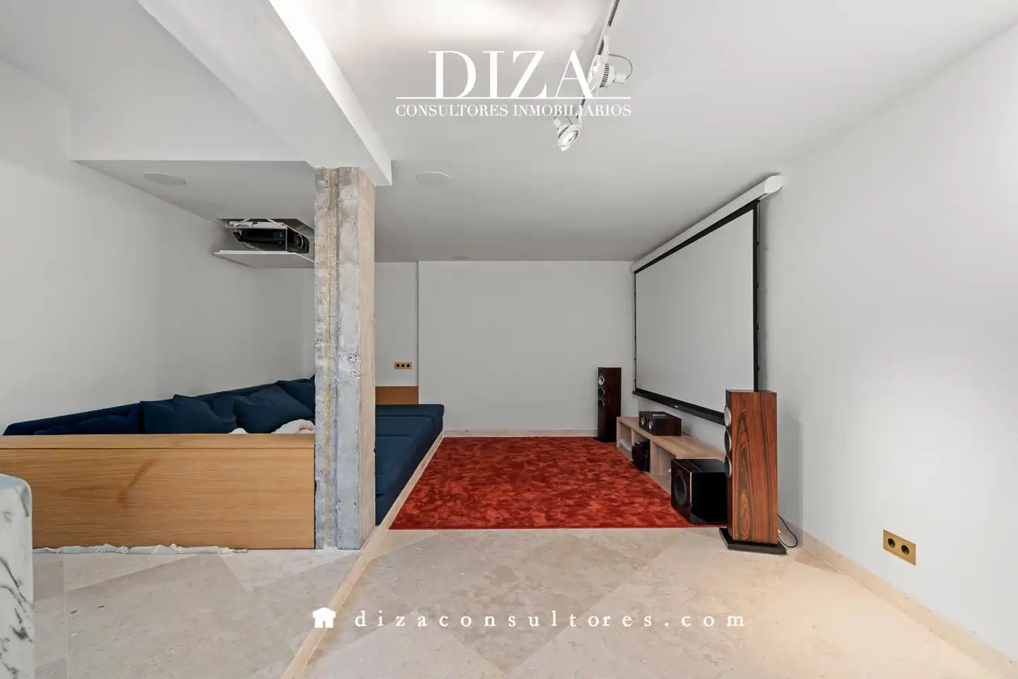 Attic for sale in Madrid  with Air Conditioner, Terrace and Storage room