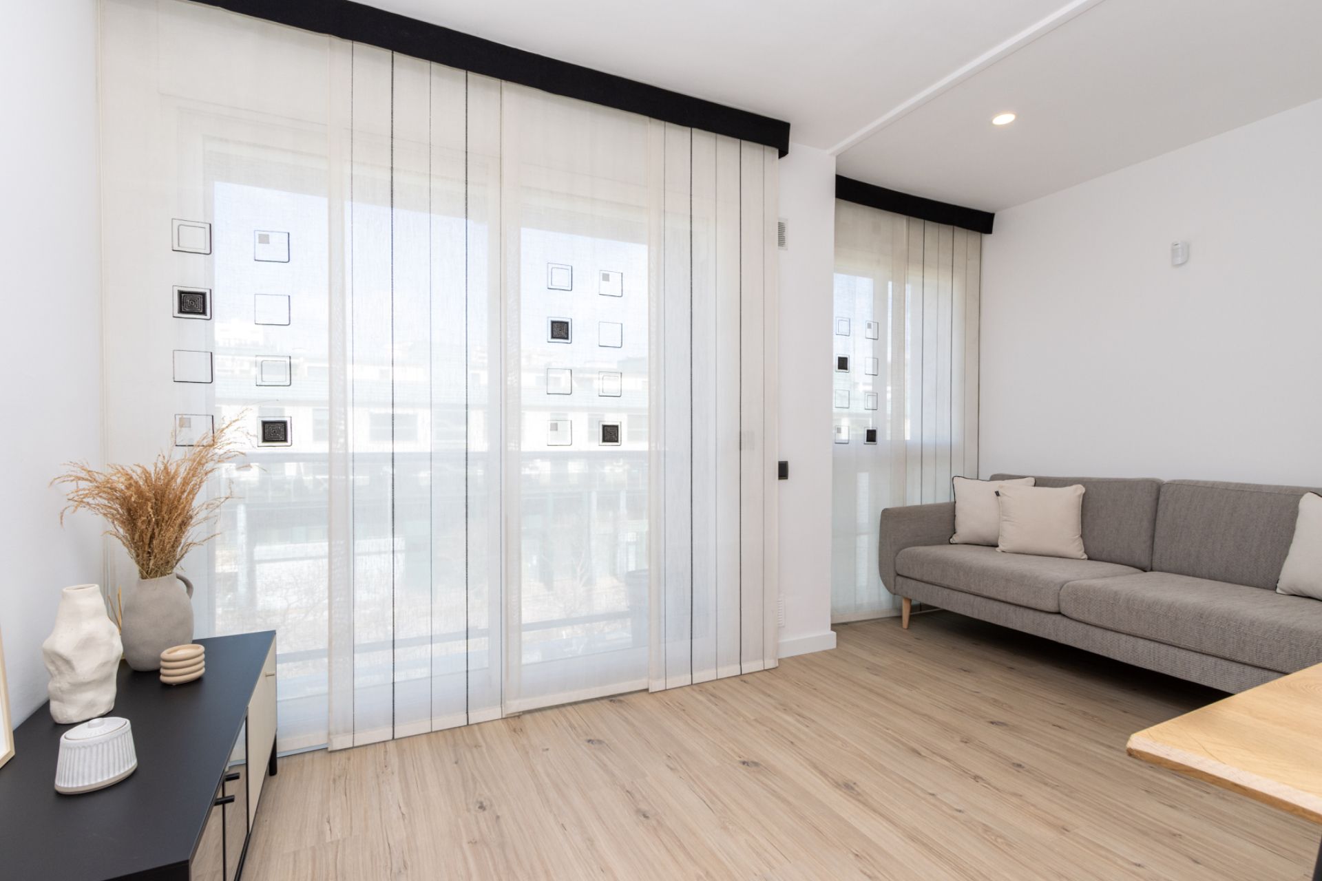 Living room of Duplex for sale in Terrassa  with Air Conditioner, Heating and Parquet flooring