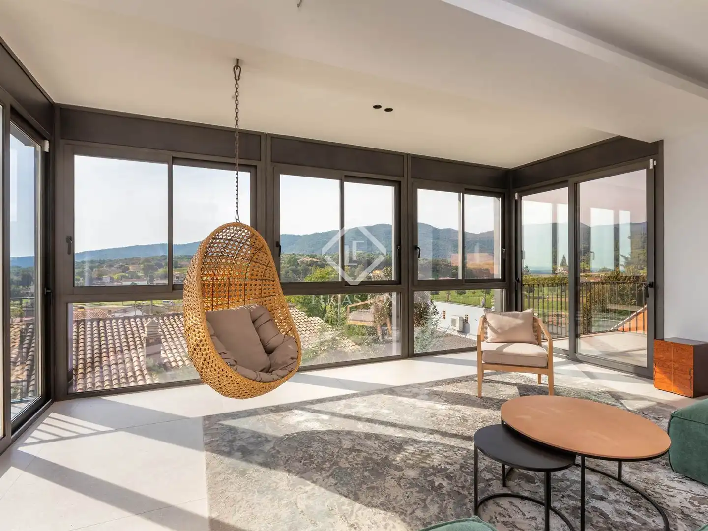 Sala de estar de Casa o chalet en venta en Banyoles con Aire acondicionado, Calefacción y Jardín privado