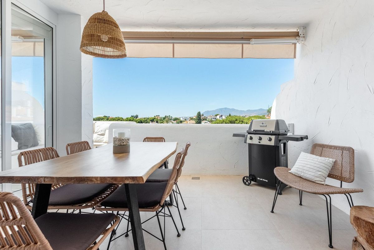 Terraza de Dúplex en venta en Marbella con Aire acondicionado, Terraza y Piscina comunitaria