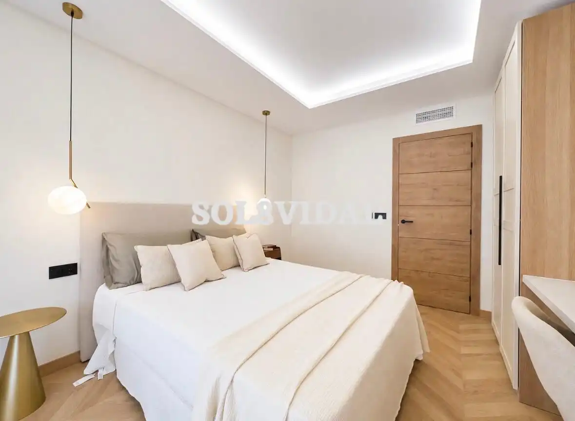 Habitación de Piso en venta en Orihuela con Amueblado y Balcón