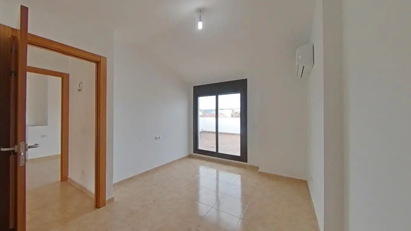 Schlafzimmer von Maisonette zum Verkauf in Tordera