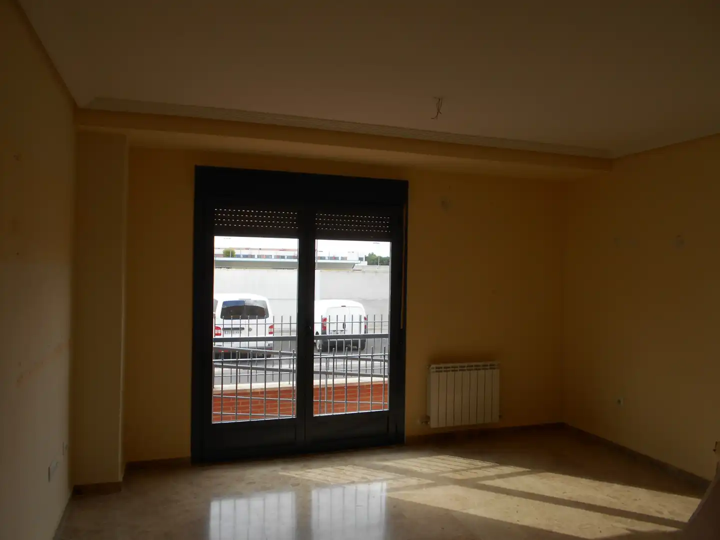 Flat with pool for sale in Calle Chavela Vargas