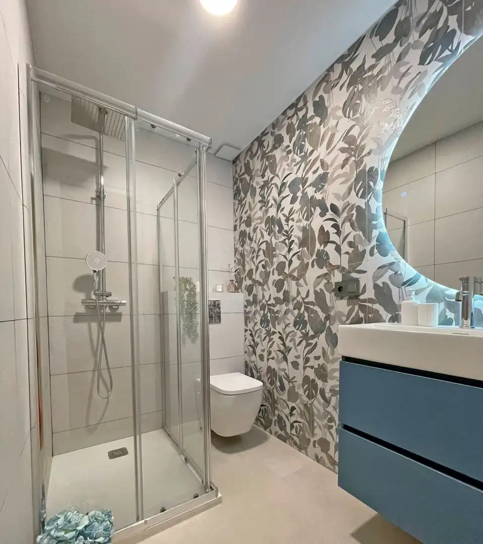 Badezimmer von Wohnung zum Verkauf in Valencia mit Klimaanlage und Terrasse
