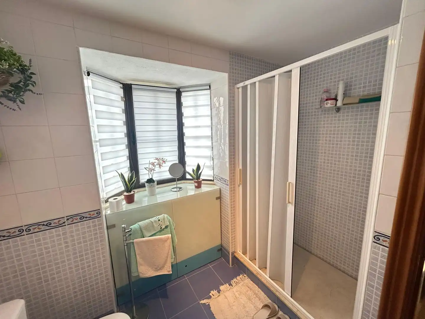 Bany de Casa o xalet en venda en Sierra de Yeguas amb Aire condicionat, Calefacció i Jardí privat
