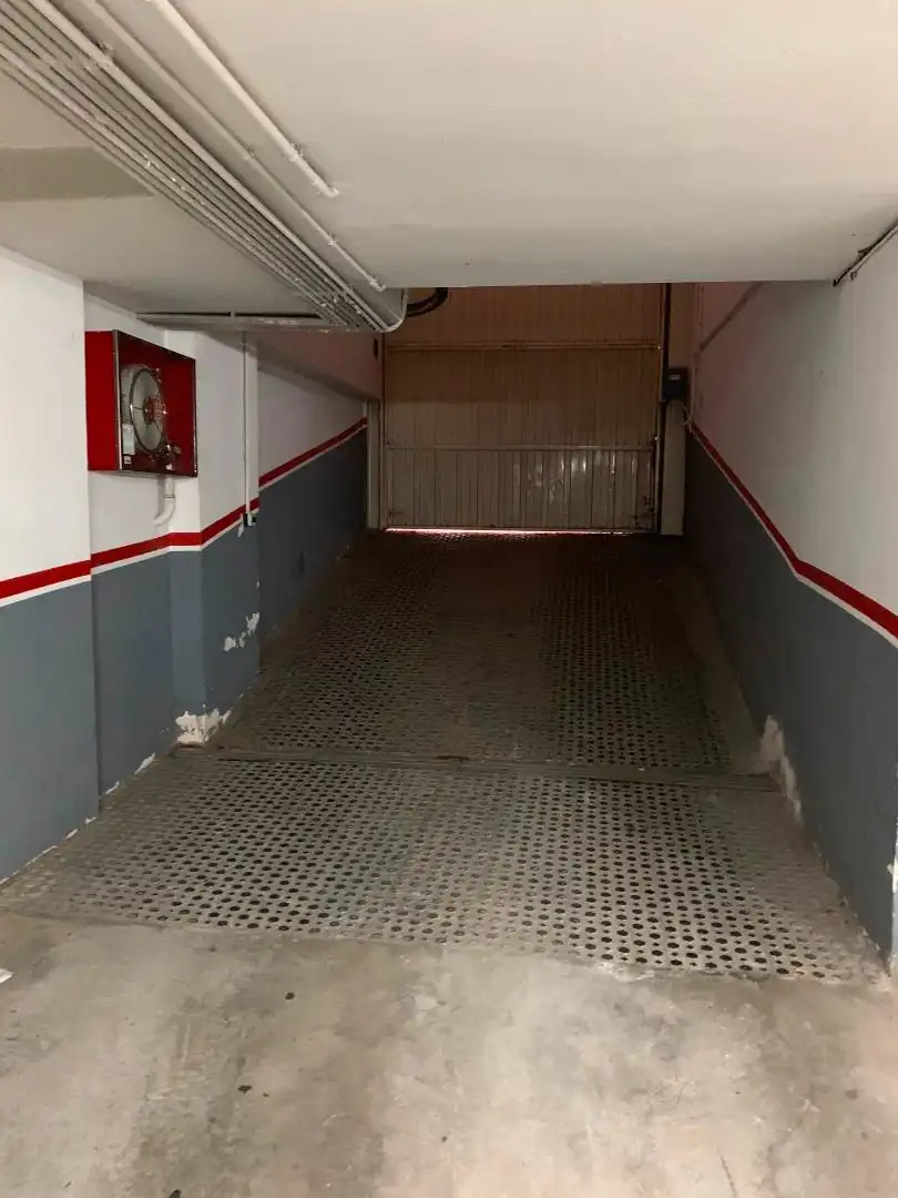 Parkplatz von Garage zur Miete in Sant Esteve Sesrovires