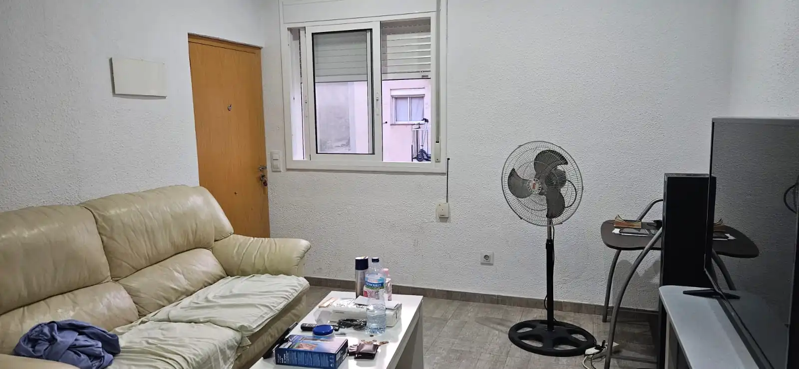 Appartement avec terrasse à vendre à Carrer Vint-I-Quatre