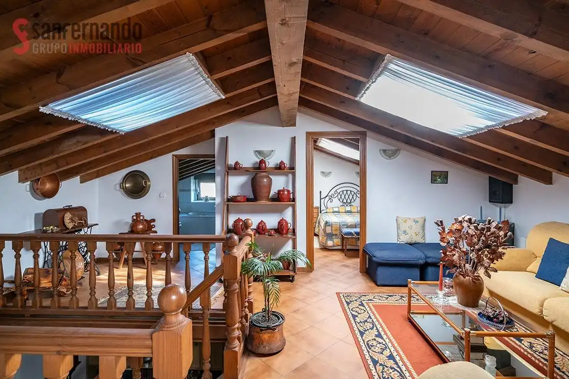 Wohnzimmer von Haus oder Chalet zum Verkauf in Torrelavega  mit Heizung, Privatgarten und Terrasse
