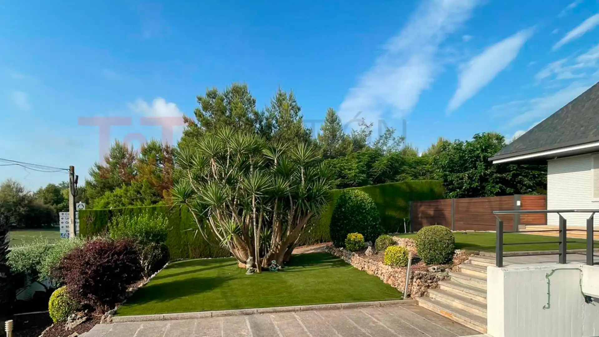 Jardín de Casa o chalet en venta en Canovelles con Aire acondicionado, Calefacción y Jardín privado