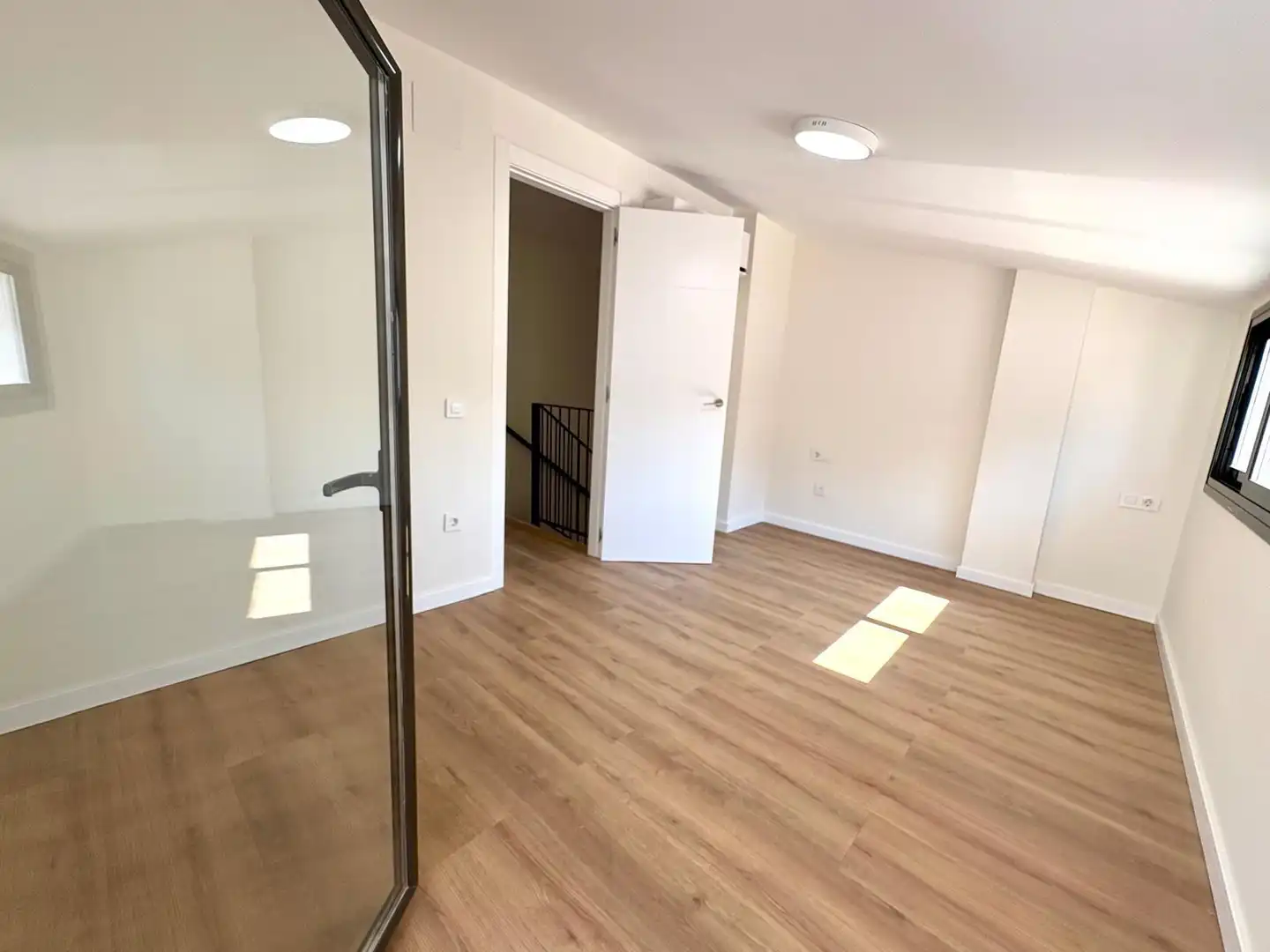 Ático en venta en Santa Perpètua de Mogoda con Aire acondicionado, Calefacción y Parquet