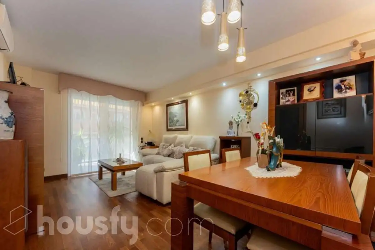 Piso con ascensor en venta en Passatge de Xaloc ., imagen 5