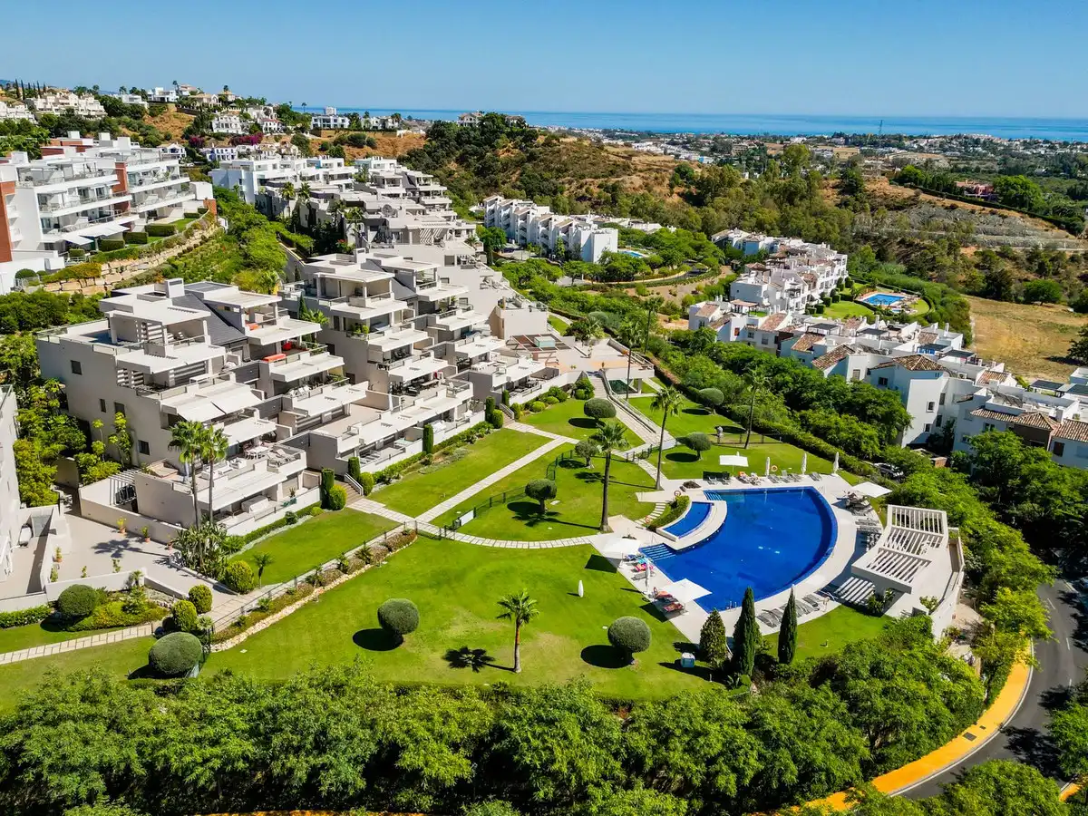 Apartment with pool for sale in Los Arqueros  - Puerto del Almendro