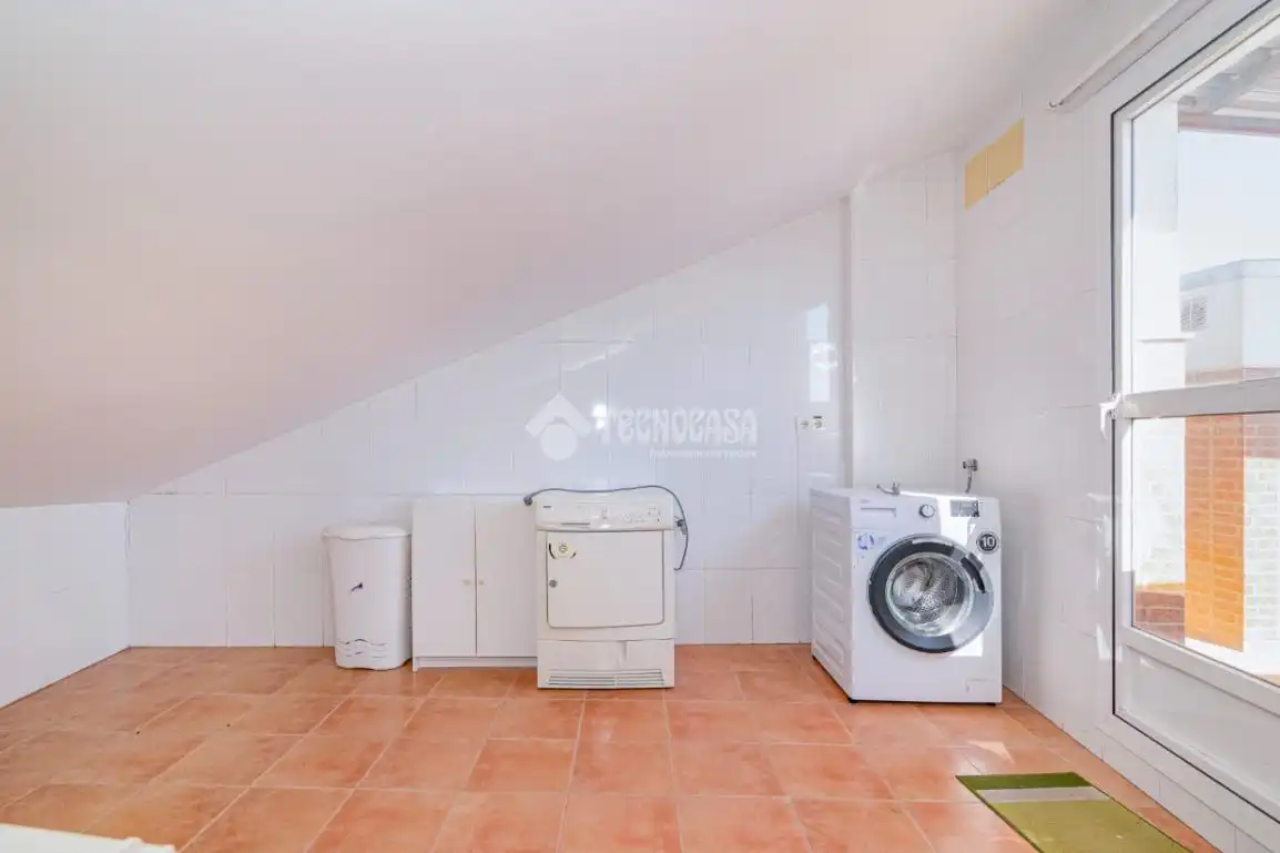 Flat for sale in Lucena  with Air Conditioner