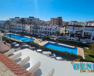 Piscina de Casa o xalet en venda en Torrevieja