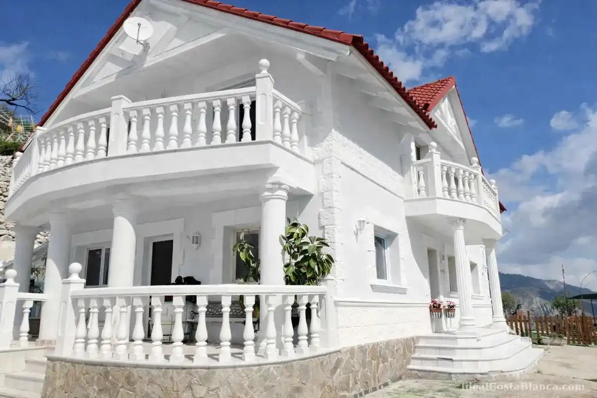 Villa avec terrasse à vendre à Confrides, imagen 3
